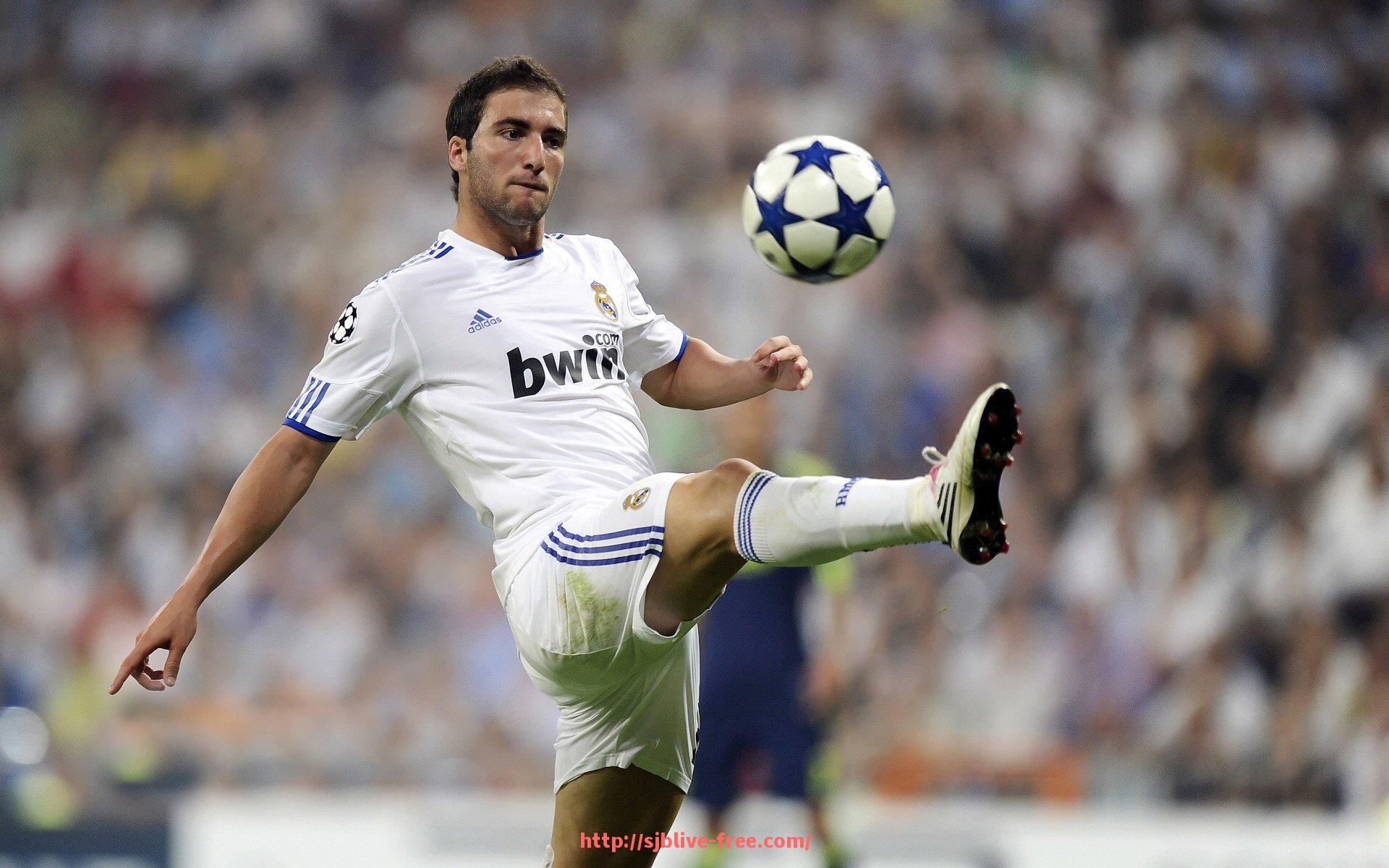 世俱杯直播-青岛队CBA球员现场比赛照片及背后故事整理